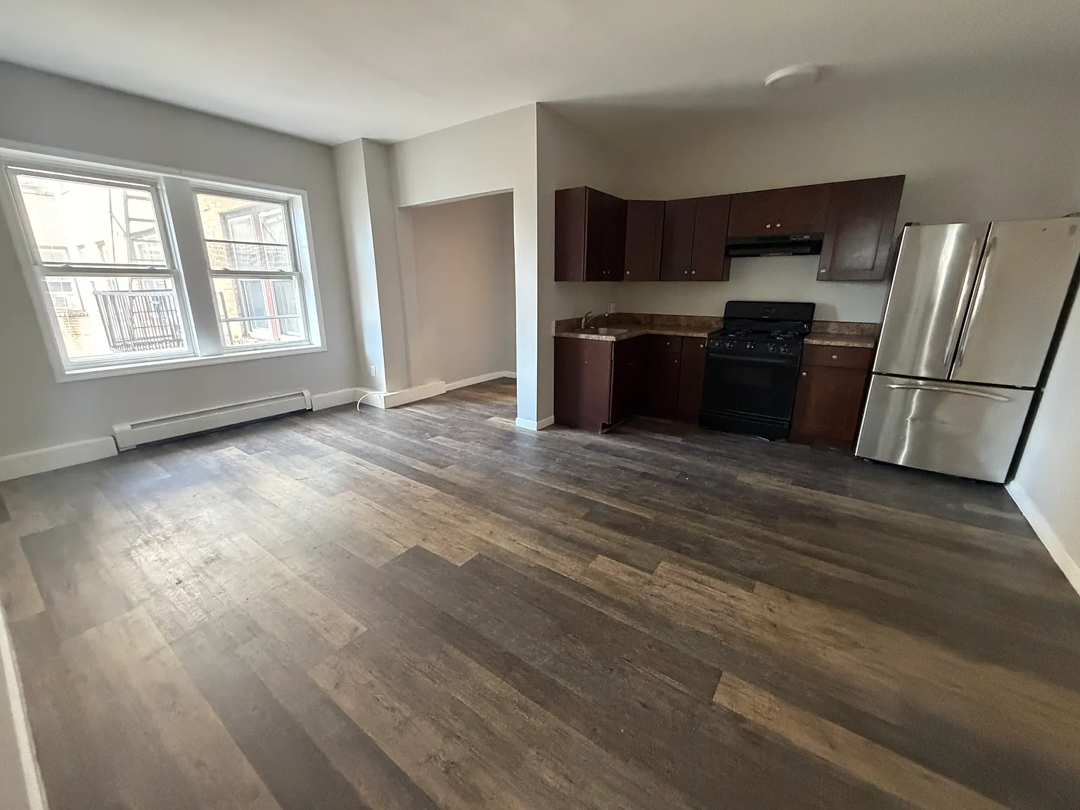 1 bed, 600 sqft, $1,650 — Photo 2