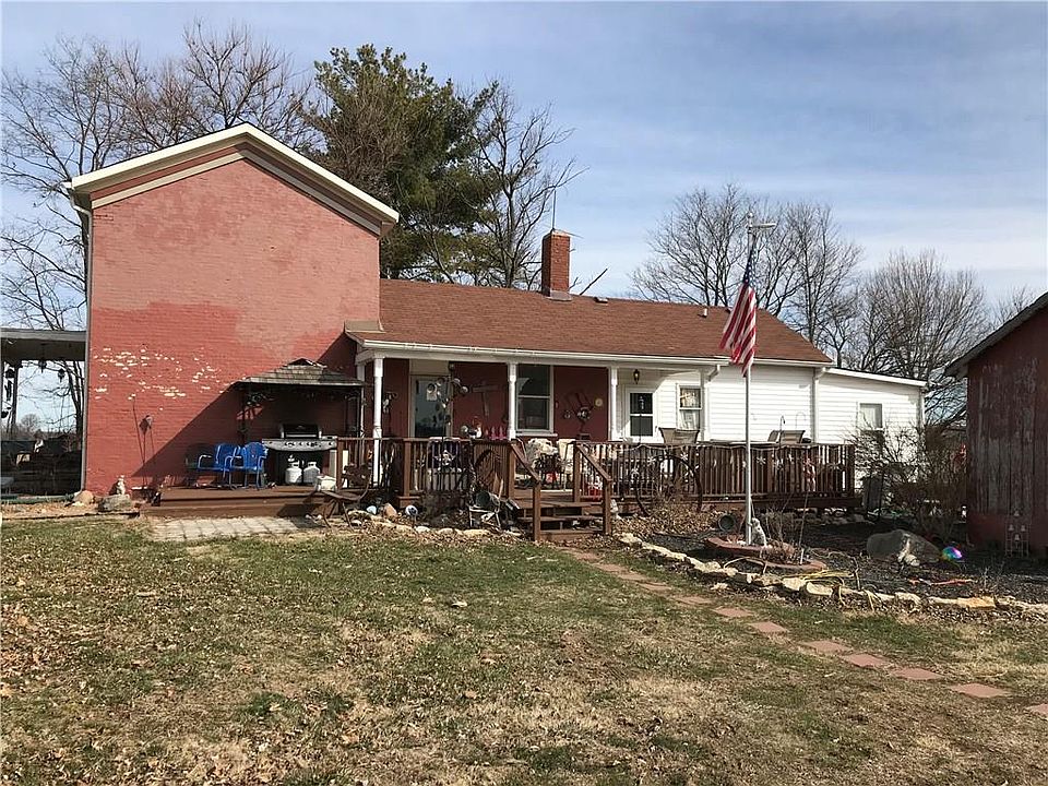 2nd image of 9875 N Barnard Rd