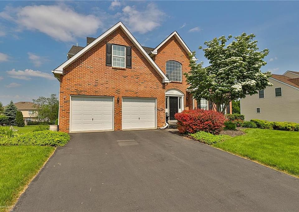 1st image of 110 McNair Cir