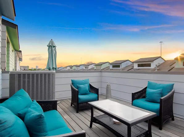 2106 Dennis St, Houston, TX 77004