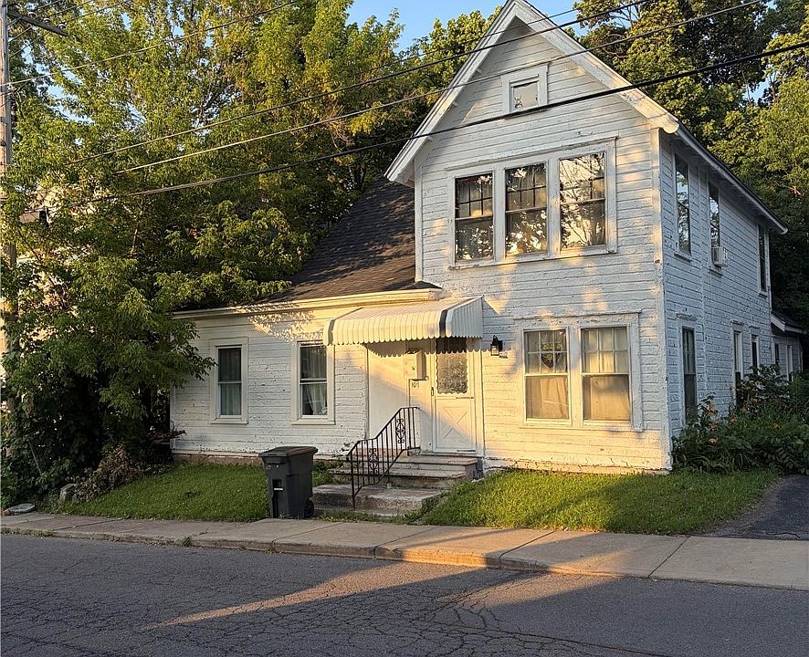 1st image of 107 Boyd Ave