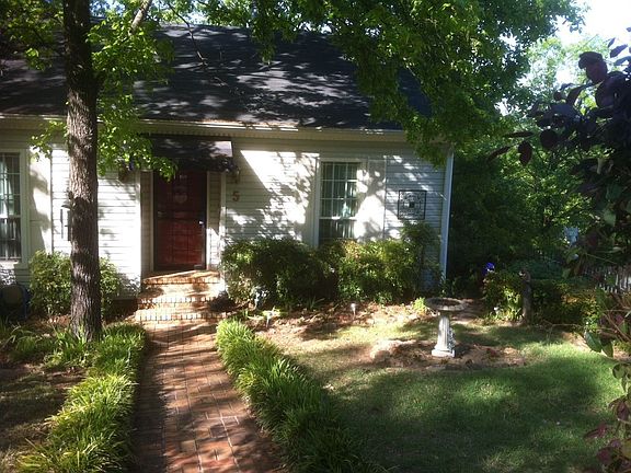 Front Walk View