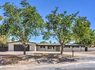 2069 Gabriel Dr, Las Vegas, NV 89119