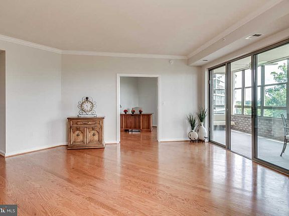 5th image of 19370 Magnolia Grove Sq Unit 209