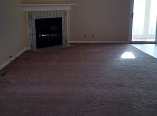 130 Douglas Ln, Pueblo, CO 81001