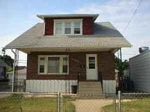 2nd image of 3204 60th St