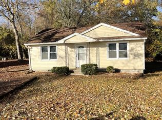 208 Sunset Ct, Clarksville, TN 37042