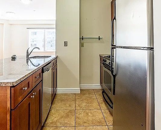 2nd image of 12-3 Jackson Ave #7B