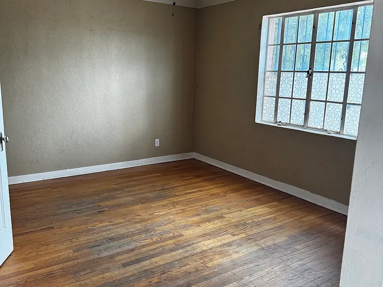 204 Tulane Dr SE — Photo 8