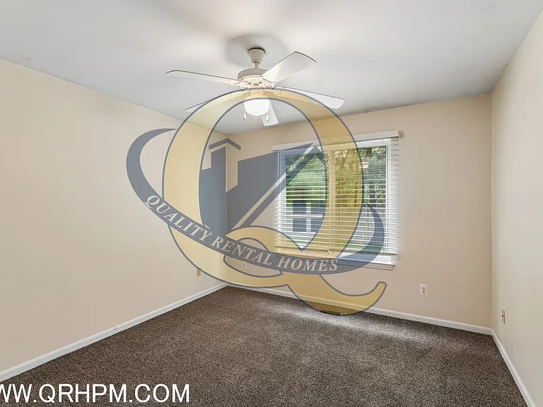 5200 N Genesee Rd — Photo 14