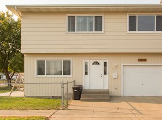 801 3rd St SW, Mandan, ND 58554