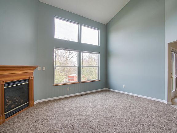 2nd image of 2026 Pine Forest Dr