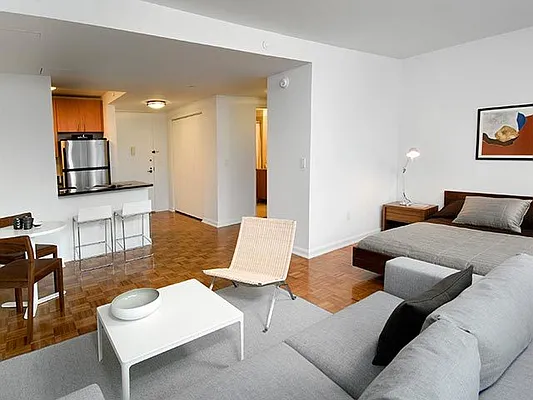 Rented by Big Apple Living | media 13