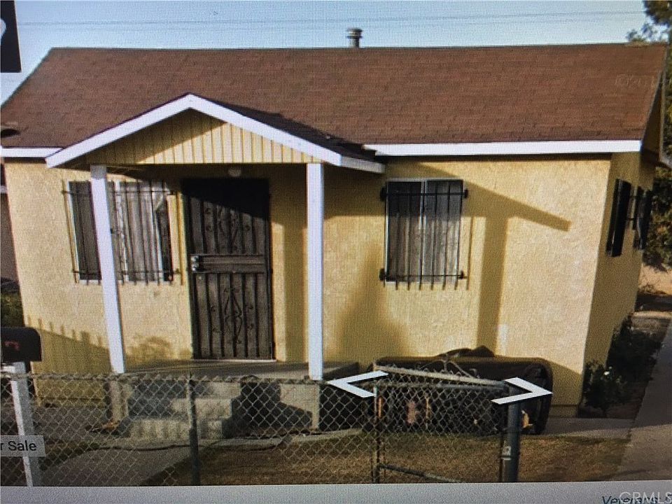 1st image of 231 E 111th St