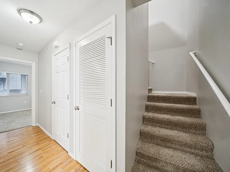 ReNew Bayshore Townhomes — Photo 6