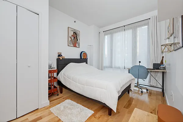 Rented by REAL New York | media 13