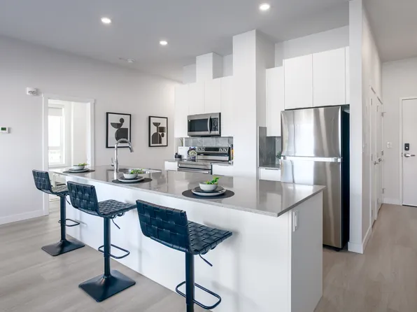 Azure, 11830 26th Ave SW, Edmonton, AB T6W 3R3