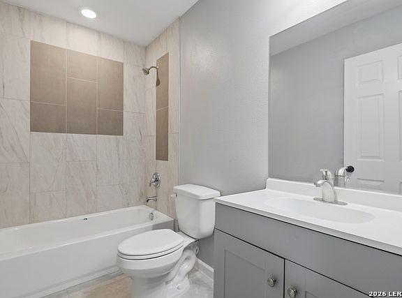 4th image of 1197 Chisolm Trl