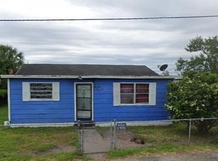 26 Edgar St, Atlantic Beach, FL 32233
