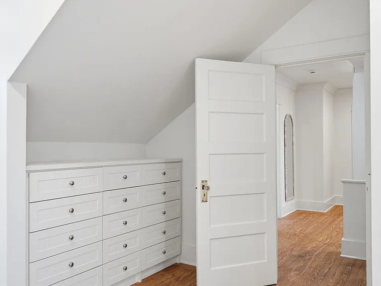 2424 Middle St — Photo 42