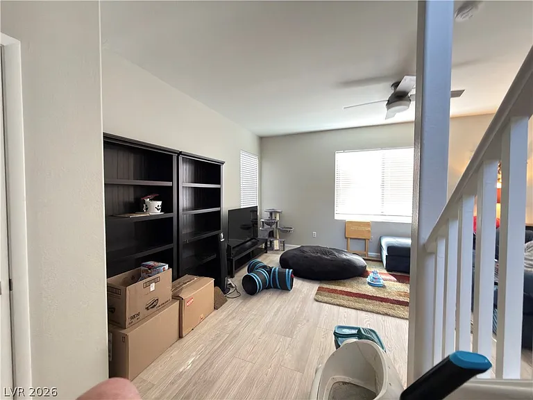 1477 Summer Glow Ave — Photo 8