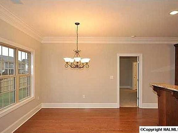 4th image of 2208 Towne Park Dr SW