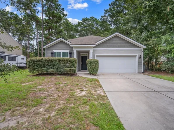 5 Reeds Rd, Ladys Island, SC 29907