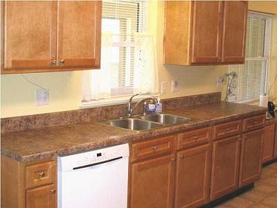 5th image of 4119 Fountain Ave