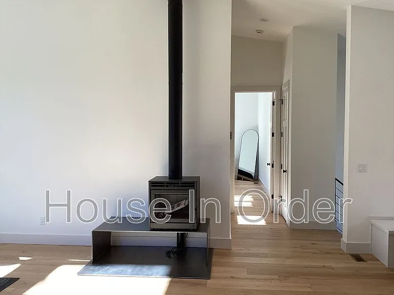 170 Mountain Laurel Ln — Photo 4