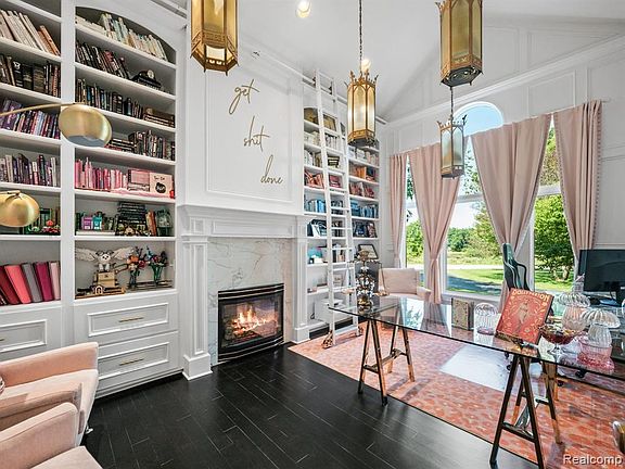 5th image of 6400 Atlas Lakes Ct