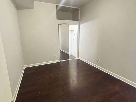 2nd image of 2228 S Sawyer Ave #2R