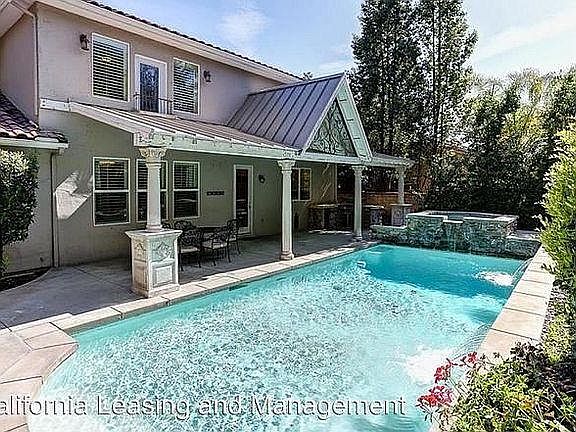 1st image of 29123 Black Pine Way