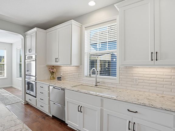 4th image of 16885 Diamonte Way