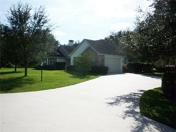 2nd image of 1962 NE Voss Oaks Cir
