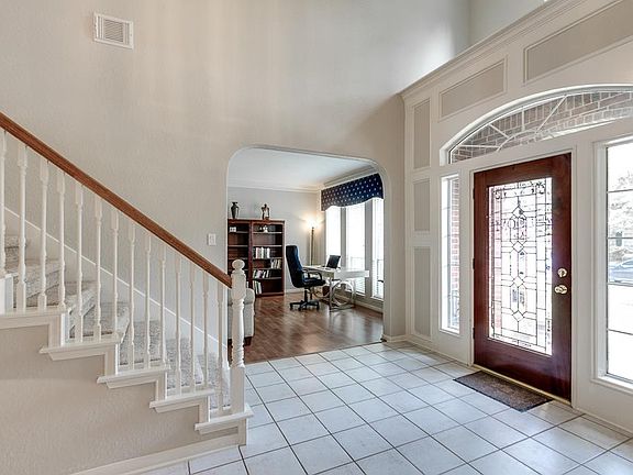 2nd image of 1410 Meadow Bay Ct
