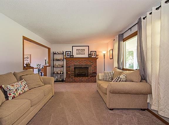 2nd image of 7517 Greeley Ave