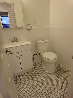 Rented by Level Group | media 16