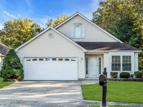 3 Stewart Court, Jackson, NJ 08527
