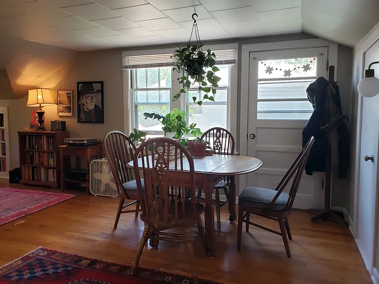 3322 Ridgeway Ave #2 — Photo 5