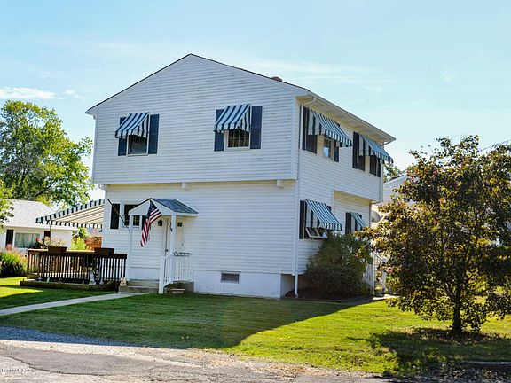 3rd image of 1808 Central Ave
