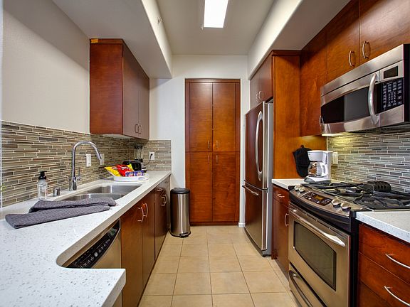 4th image of 11950-12000 Idaho Ave #1-101R