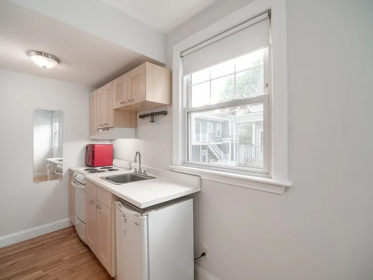50 Columbus Ave #4B — Photo 6