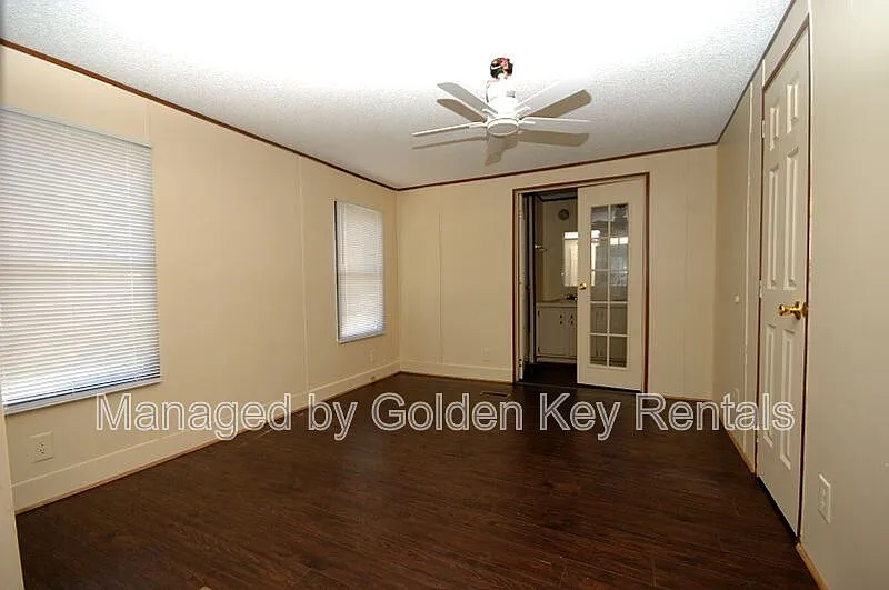 2 bed, 2.0 bath, $995 — Photo 4