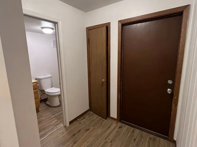 2802 Jelinek Ave — Photo 12