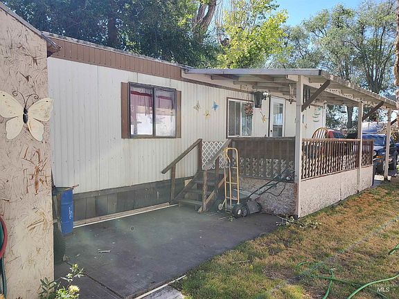 2nd image of 171 Blue Lakes Blvd S Trailer 17