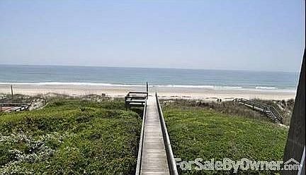 Unbelievable ocean views : Largest and highest elevation on the island with the oldest and most vegi