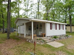 4875 Knollwood St, Harrison, MI 48625