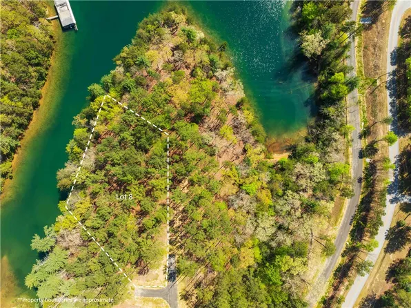 8 Diamondback Dr, Salem, SC 29676