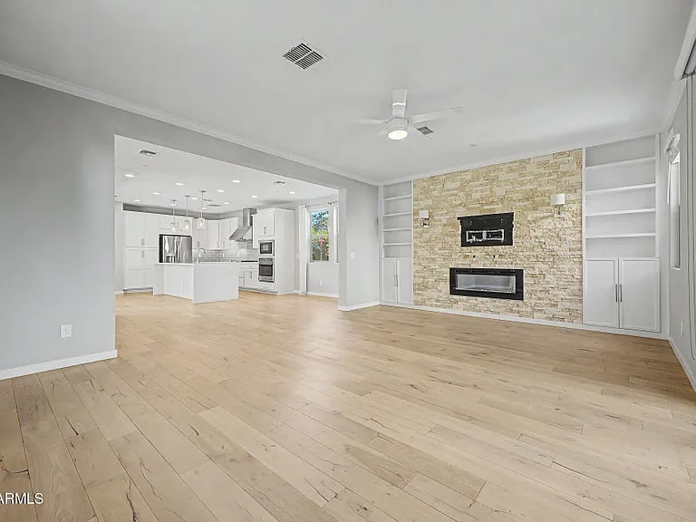 1941 S Wallrade Ln — Photo 11