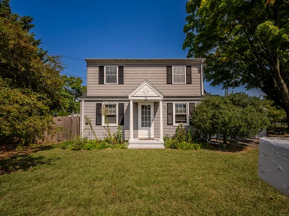 5 Summit Avenue, East Haven, CT 06512